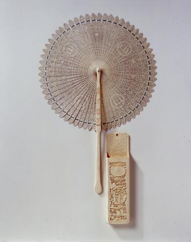 LMW Faecher KK braun-blau 50 Bildarchiv 112687.tif